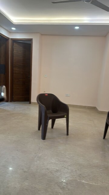 Room in 3 BHK Builder Floor at New Rajinder Nagar – for Sale