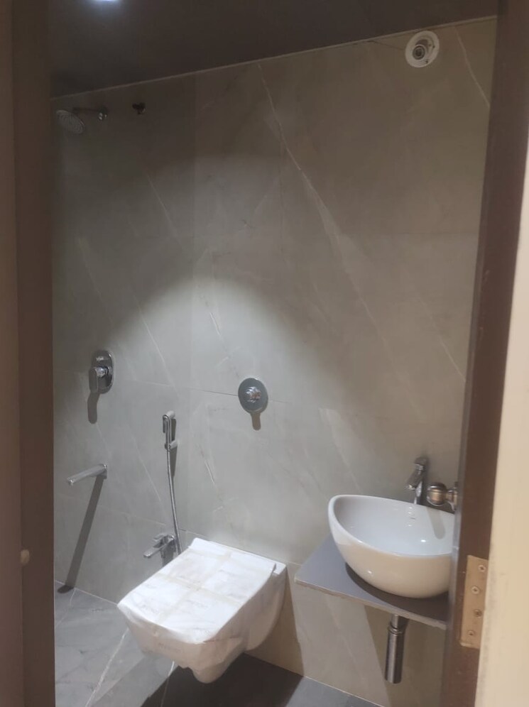 Bathroom, rohan-yogi-park 2 Bedroom 1250 Sq.Ft. Apartment In Baner Pune 7464309