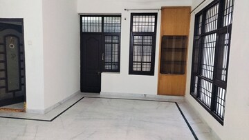 Room in 4 BHK Independent House at Jubilee Hills – for Sale