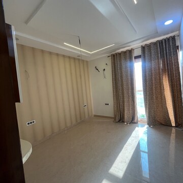 Kitchen in 4 BHK Builder Floor at Sector 89 – for Sale