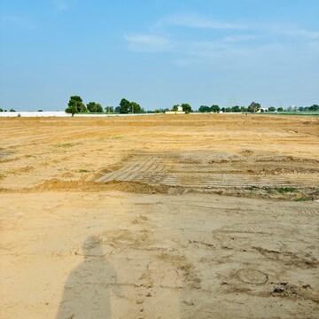 Plot Area in  Industrial Plot at Mayur Vihar Dasna – for Sale