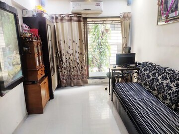 Balcony in 3 BHK Apartment at Raheja Sherwood, Goregaon East – for Sale