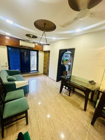 Gym in 3 BHK Apartment at Raheja Sherwood, Goregaon East – for Sale