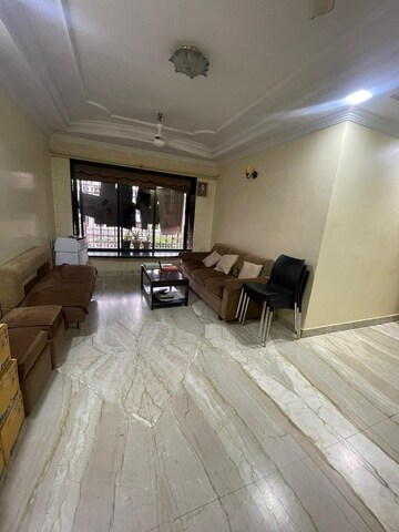 Parking in 3 BHK Apartment at Raheja Sherwood, Goregaon East – for Sale