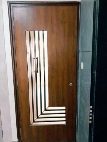 Building Lobby in 2 BHK Apartment at West View Apartment, Goregaon West – for Sale