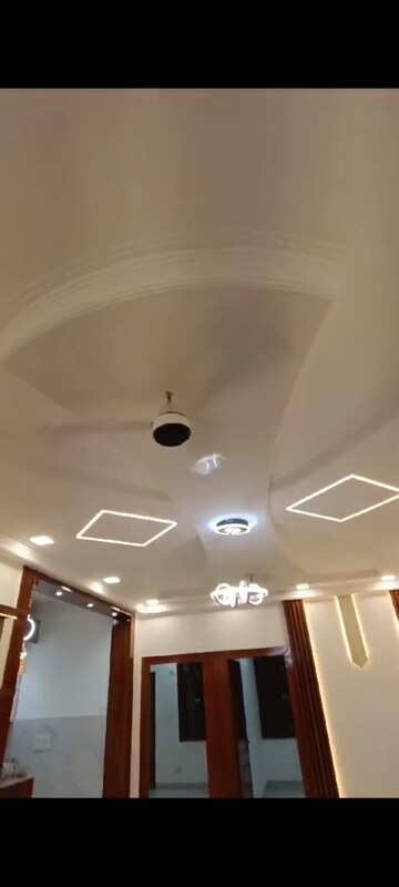 Bathroom in 3 BHK Builder Floor at Pratap Vihar – for Sale