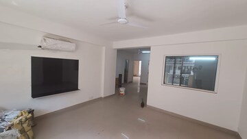 Room in 2 BHK Apartment at Pioneer Park Phase 1, Sector 61 – for Sale