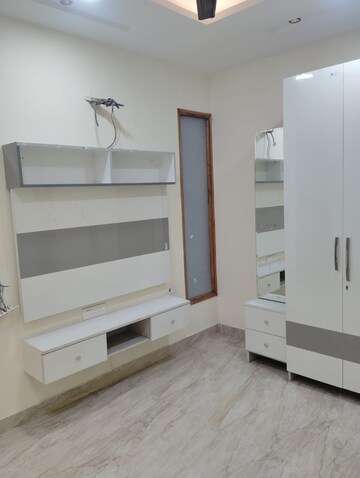Bathroom in 2 BHK Builder Floor at Vasundhara Sector 1 – for Sale