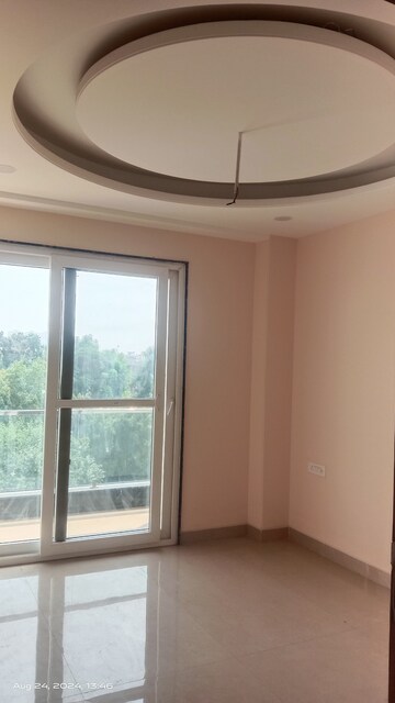 Room in 3 BHK Builder Floor at Chattarpur – for Sale