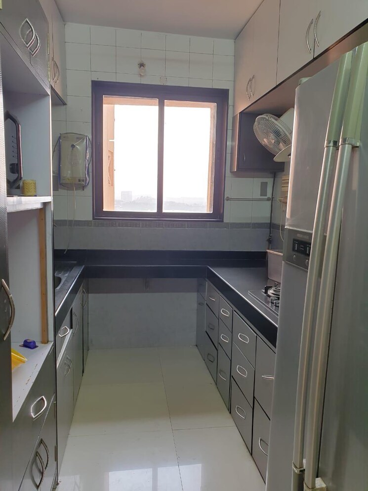 Kitchen, powai 2 Bedroom 900 Sq.Ft. Apartment In Powai Mumbai 7466865