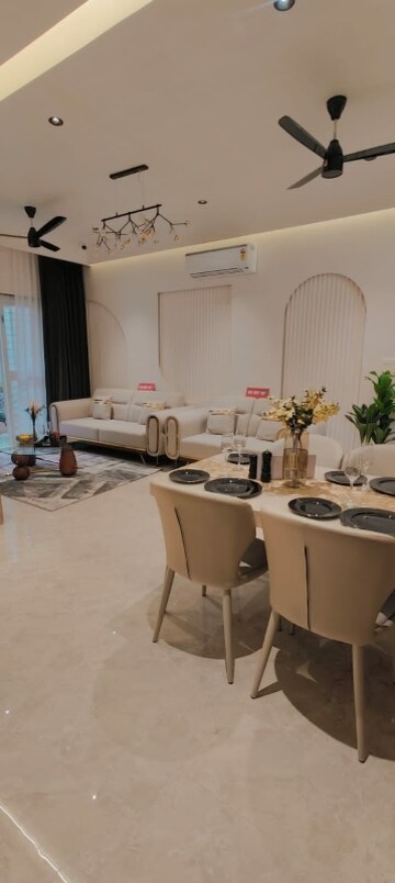Master Bedroom in 2 BHK Apartment at Kumar Parc Residences, Hadapsar – for Sale