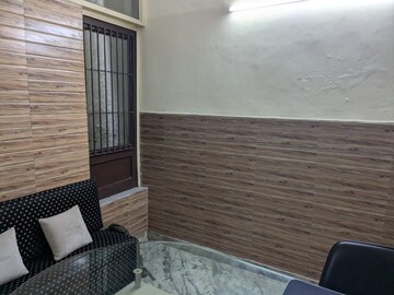 Bedroom in 2 BHK Builder Floor at Chittaranjan Park – for Sale