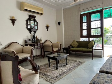 Gym in 2 BHK Builder Floor at Chittaranjan Park – for Sale