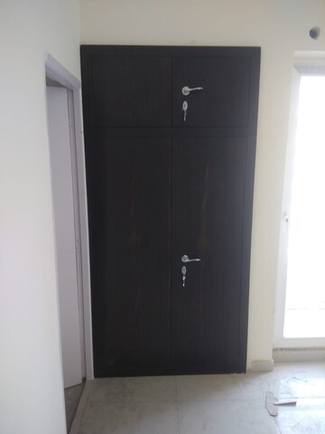 Furnished Amenities in 3 BHK Apartment at Gaur City 2 - 16th Avenue, Sector 16c Greater Noida – for Sale
