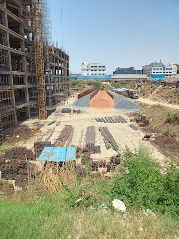  Shop – Exterior View View at GYGY Mentis, Sector 140 - for Sale