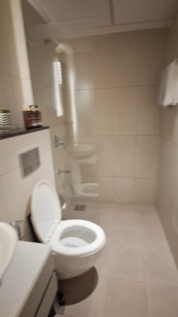 Bathroom in 2 BHK Apartment at Mahindra Vista, Kandivali East – for Sale