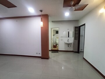 Room in 2 BHK Apartment at Sri Devi Towers, Ashok Nagar – for Sale