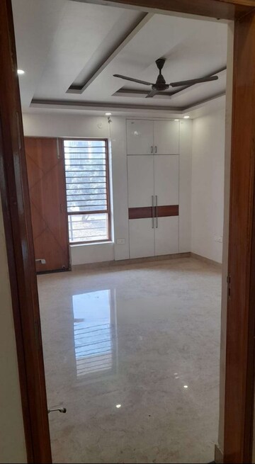 3 BHK Builder Floor For Sale in BPTP District Phase 2, Sector 84