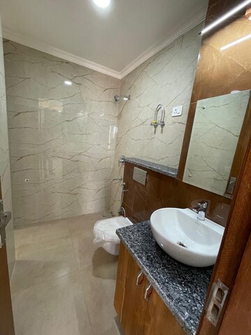 Bathroom in 3.5 BHK Builder Floor at Saket – for Sale