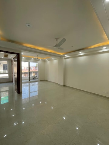 3.5 BHK Builder Floor For Sale in Saket