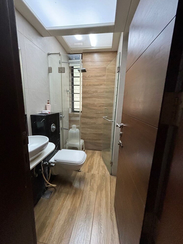 Attached Bathroom, krypton-twin-tower 2 Bedroom 750 Sq.Ft. Apartment In Prabhadevi Mumbai 7467371