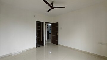 Room in 2 BHK Apartment at Roshan Nagar – for Sale
