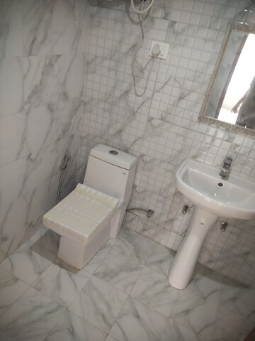 Bathroom in 3 BHK Apartment at Gaur Atulyam, Omicron I Greater Noida – for Sale