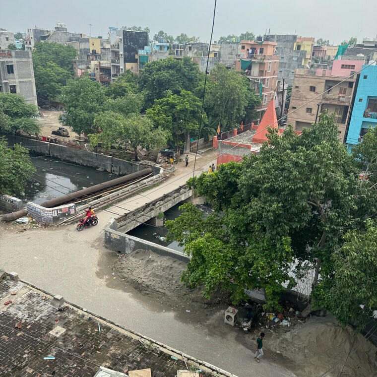 Exterior View, sector 122  250 Sq.Yd. Plot In Sector 122 Noida 7467556