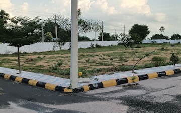Plot For Sale in New Bowenpally
