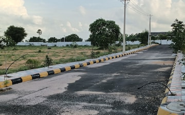 Plot For Sale in New Nallakunta