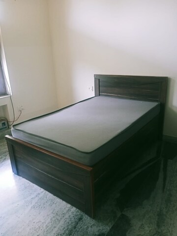 Bedroom in 3 BHK Independent House at Palam Vihar – for Sale