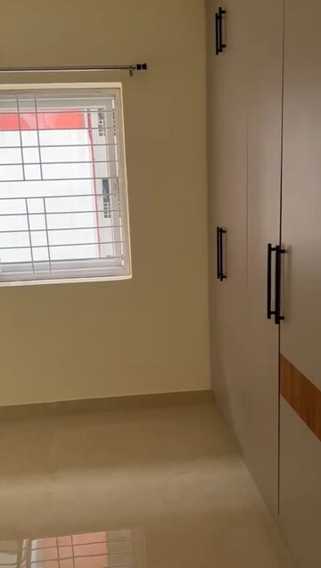 Room in 3 BHK Apartment at Kondapur – for Sale