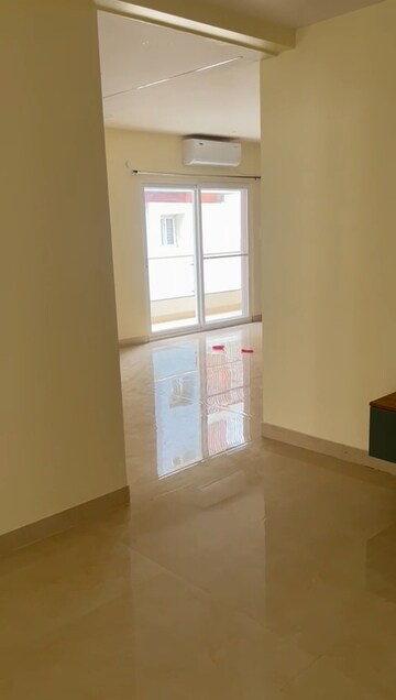 Room in 3 BHK Apartment at Kondapur – for Sale