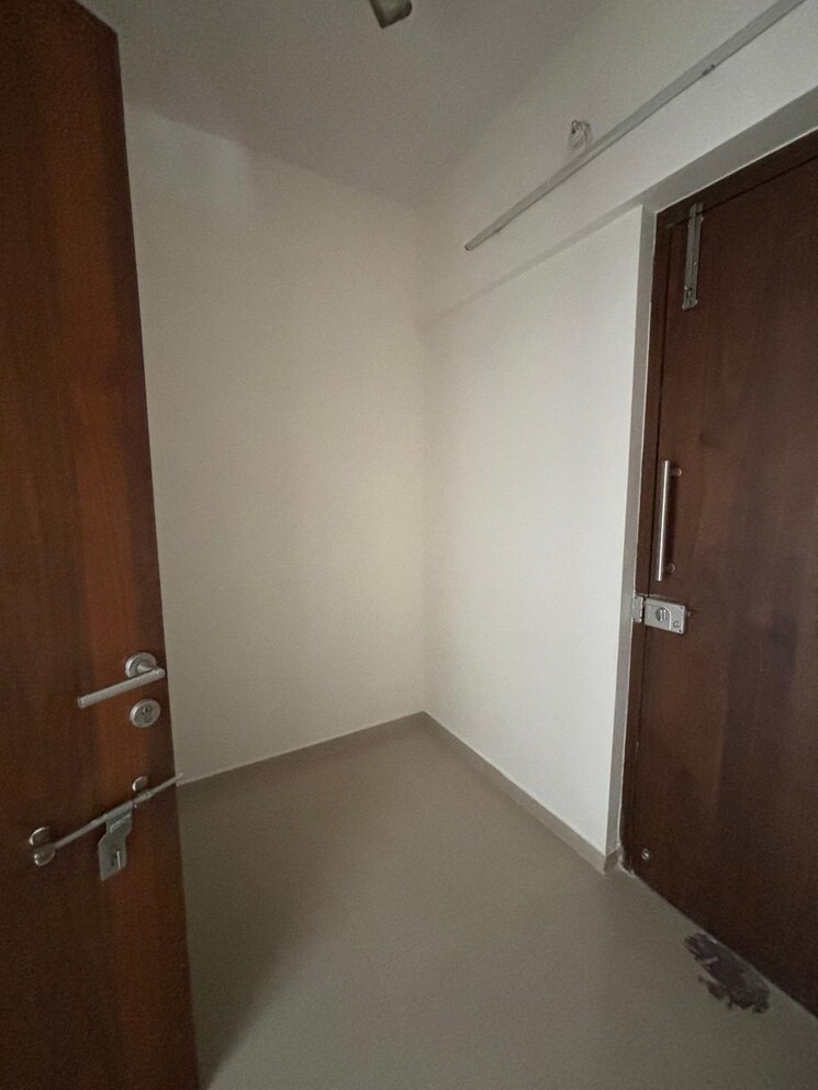 Room, dosti-imperia-phase-i 4 Bedroom 1715 Sq.Ft. Apartment In Ghodbunder Road Thane 7467956