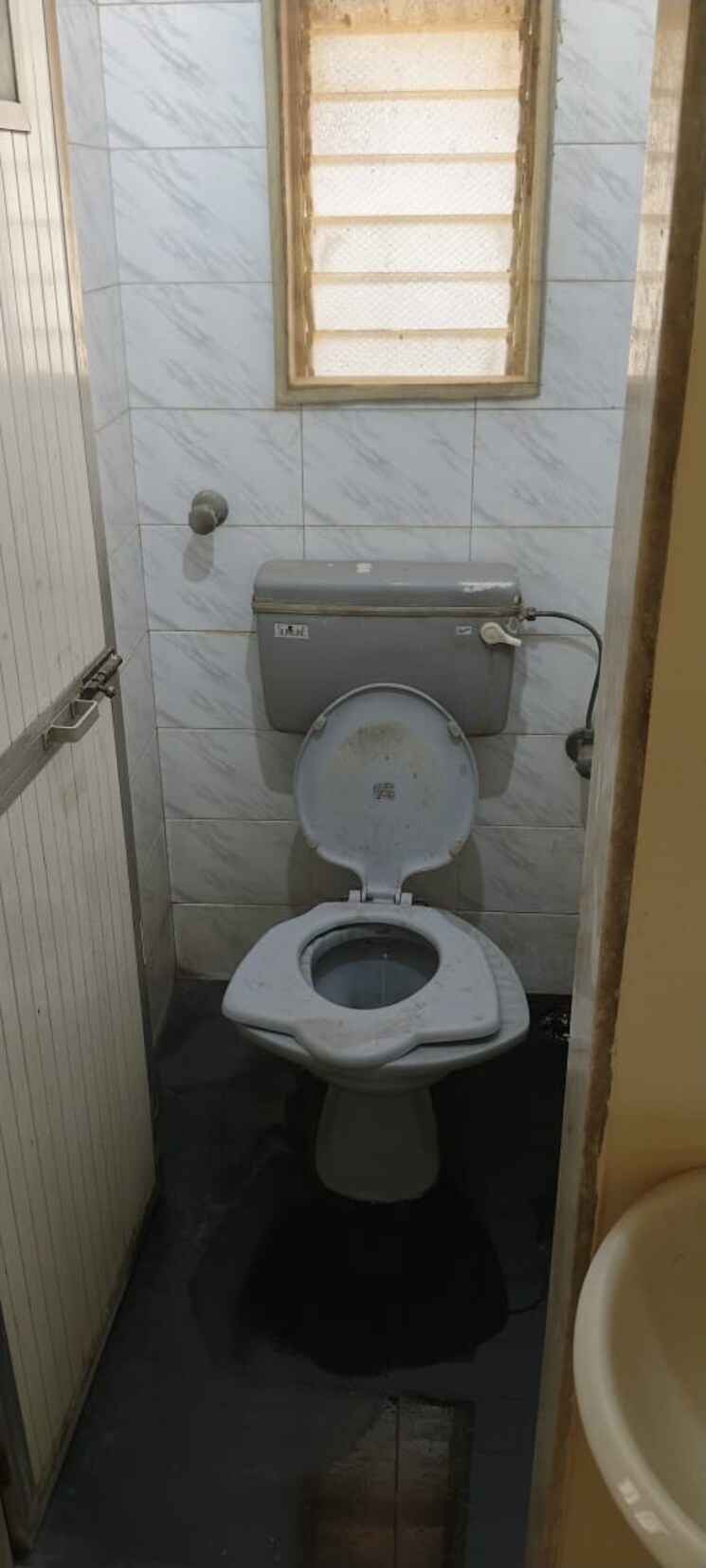 Bathroom, manish-darshan-andheri 2 Bedroom 476 Sq.Ft. Apartment In Andheri East Mumbai 7468093