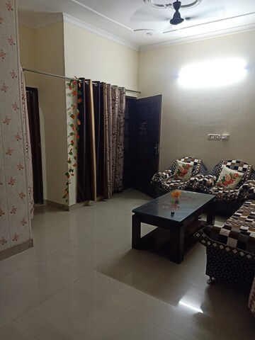 Living Room in 2 BHK Apartment at Guru Nanak Enclave, Dhakoli Village – for Sale