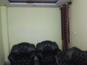 Living Room in 1.5 BHK Builder Floor at Dwarka Mor – for Sale