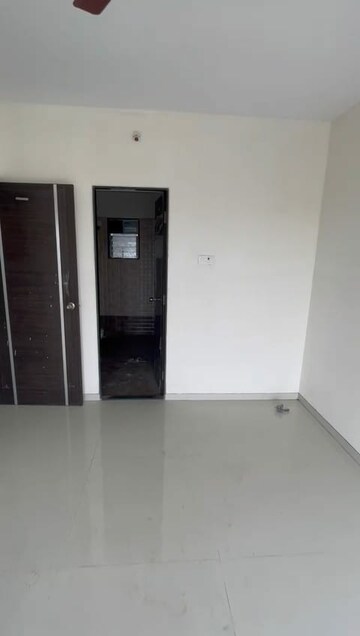 Room in 3 BHK Apartment at Ashwamedh Ashwa Platinum, Mulund West – for Sale