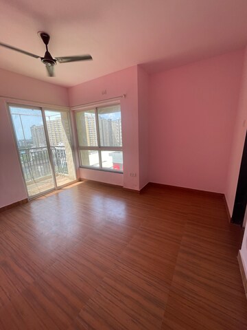 Room in 1 BHK Apartment at DB Orchid Ozone, Dahisar East – for Sale