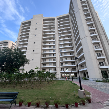 3 BHK Apartment – Exterior View View at BPTP Discovery Park, Badauli Village - for Sale