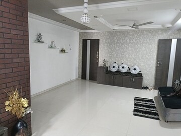 Room in 3 BHK Apartment at Jay Balaji CHS, Nerul Sector 6 – for Sale
