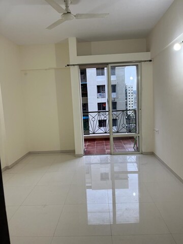 Room in 2 BHK Apartment at Nyati Elan, Wagholi – for Sale