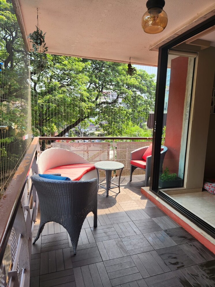 Balcony, satchit-anand 4 Bedroom 3800 Sq.Ft. Apartment In Khar West Mumbai 7470038