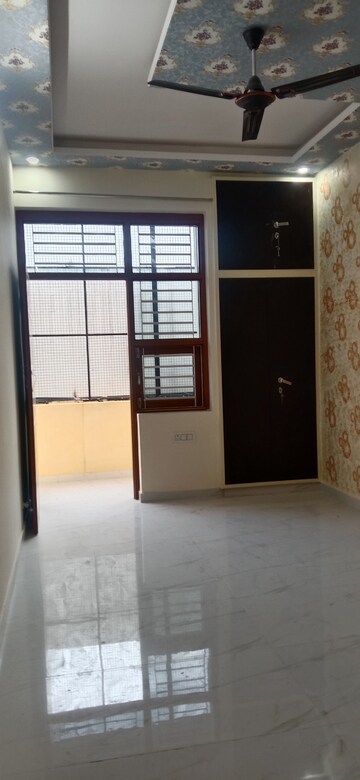 Room in 4 BHK Villa at JaipuR-Ajmer Express Highway – for Sale