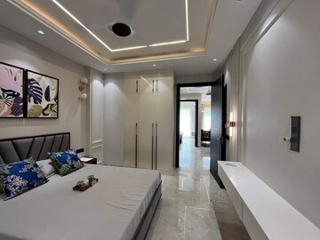 Building Lobby in 3 BHK Builder Floor at Anant Raj Estate Plots, Sector 63a – for Sale