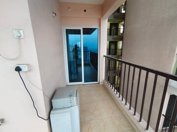 Staircase in 3 BHK Apartment at Ajnara Le Garden, Sector 16b Greater Noida – for Sale