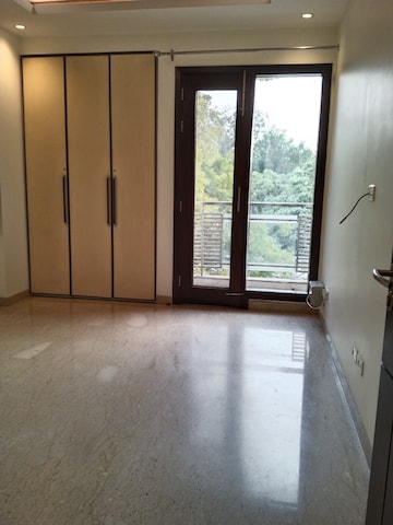 रेसिडेंशियल फ्लैट वर्ग फुट फॉर रेंट इन पंचशील पार्क दिल्ली  7470276