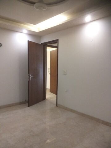 Room in 3 BHK Builder Floor at East Patel Nagar – for Sale