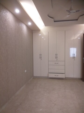 Bedroom in 3 BHK Builder Floor at East Patel Nagar – for Sale