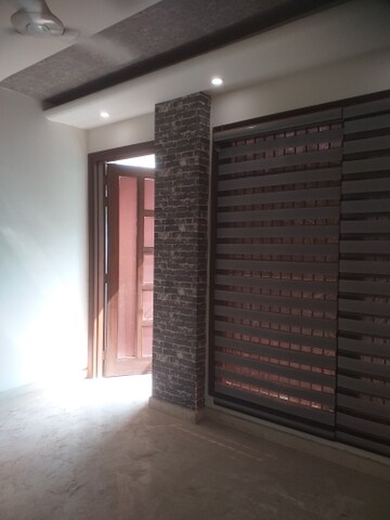 Room in 3 BHK Builder Floor at East Patel Nagar – for Sale
